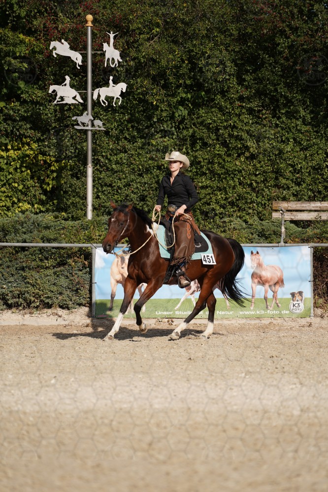 s_A_908415.JPG
